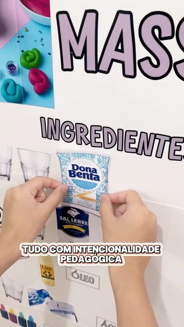 🖍️🥣 **RECEITA INTERATIVA: MASSINHA CASEIRA - um recurso que mistura 💡aprendizado, ✍️escrita e 🧠exploração sensorial de forma divertida e significativa!

Suas crianças vão AMAR criar sua própria massinha,montando a receita com ingredientes reais em imagem,colando, colorindo, medindo e escrevendo cada passo! 
Tudo com intencionalidade pedagógica! 🌈✨

✅ Painel temático fofo e atrativo
✅ Ingredientes e utensílios em fotos reais
✅ Atividade prática 
✅ Acompanha 2 modelos de atividades individuais
✅ Plano de aula completo com BNCC (Educação Infantil e Fundamental)

📄 Material em PDF,prontinho para imprimir e usar!

🎯 Perfeito para semanas temáticas, projetos de culinária, alimentação ou cantinhos de alfabetização!

🚀 Ensinar com criatividade transforma a aprendizagem!

👉 Baixe agora e leve essa receita de sucesso para sua turma!

🛒🛍️Compre através do link na bio ou comente EU QUERO  para receber o link no direct.
•Se não encontrar a mensagem, confira na aba  de “solicitações” que estará lá !
Me siga para a mensagem aparecer♥️